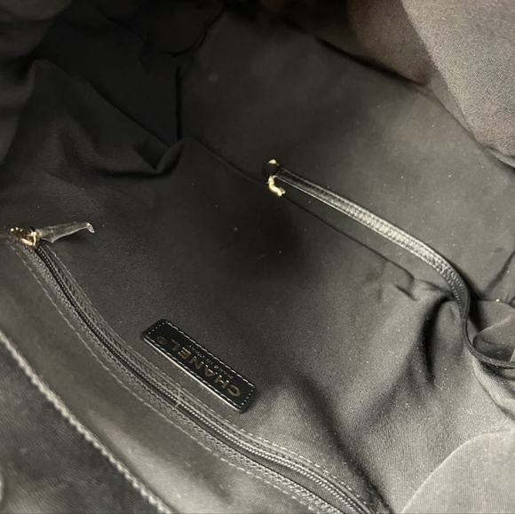 Chanel lambskin backpack - Picture 6 of 6